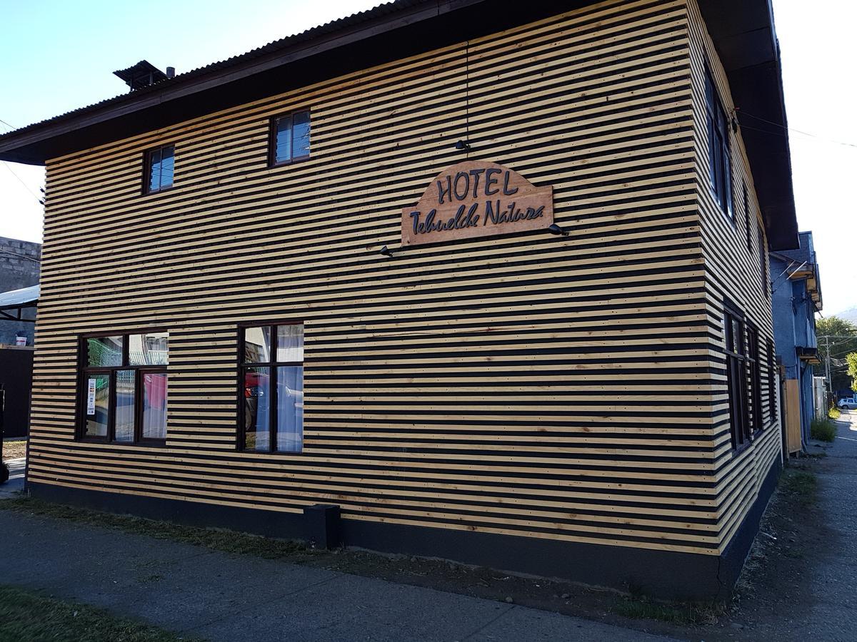 Hotel Tehuelche Natura Coyhaique Exterior photo